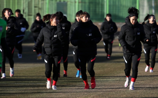 Women's football coach sees Olympic qualifiers as 'a chance to make history' for S. Korea
