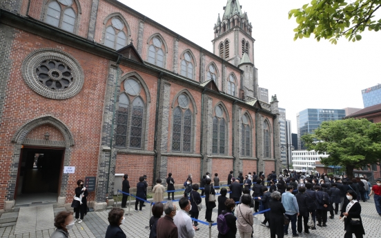 [From the Scene] Catholics mourn passing of Korea’s second cardinal