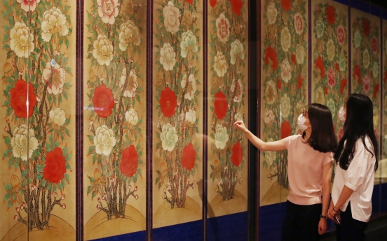 Peonies in all their fragrant glory explored at National Palace Museum show