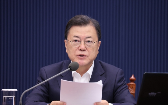 Moon calls for revision of laws on workplace harassment at civil service
