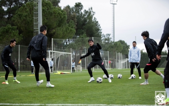 <b>S</b>. Korea to face Moldova in tuneup for World Cup qualifiers as roster crunch looms