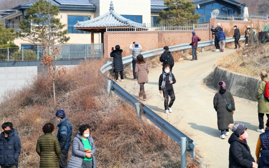 Ex-president Park’s would-be residence in Daegu attracts visitors