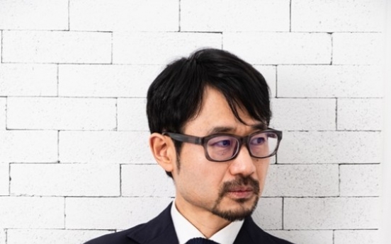 [Herald Interview] Director Jang Cheol-soo defends provocative scenes in ‘Serve the People’