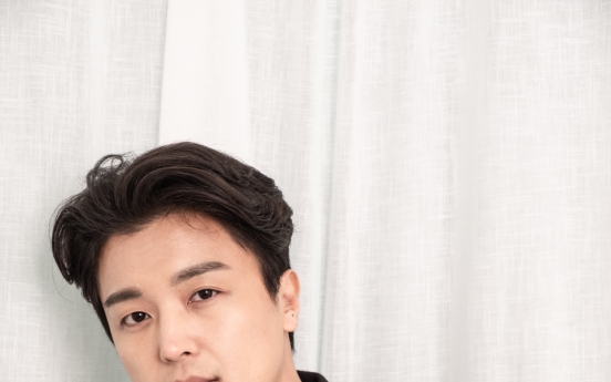 [Herald Interview] Yeon Woo-jin ‘thirsty’ for innovative movies like ‘Serve the People’