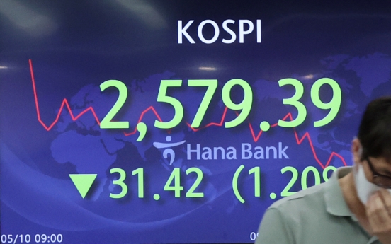 Seoul shares open sharply lower on inflation, recession woes