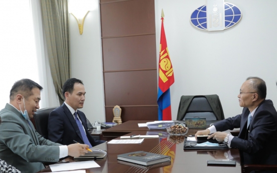 Mongolian deputy foreign minister meets North Korean ambassador