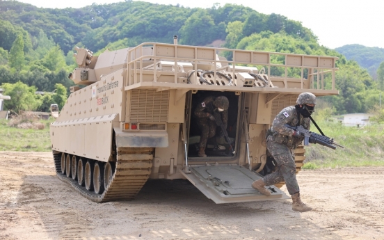 Redback armored vehicle flaunts field maneuverability