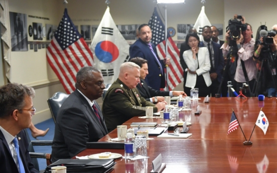 S.Korean, US defense chiefs agree to step up military exercises, restart extended deterrence dialogue
