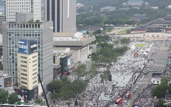 Conservative activists hold rally in downtown Seoul on Liberation Day