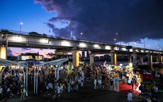 [Well-curated Weekend]Fall means Hangang night market, browsing books and hanbok for Chuseok
