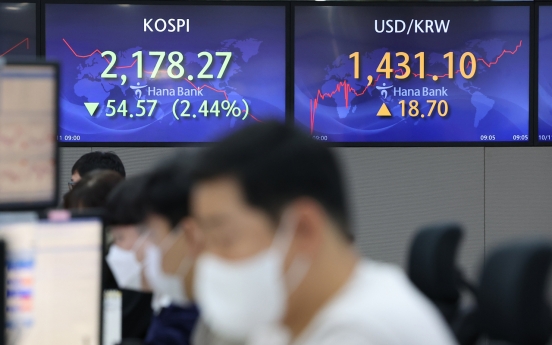 Seoul shares open sharply lower on tech, auto losses