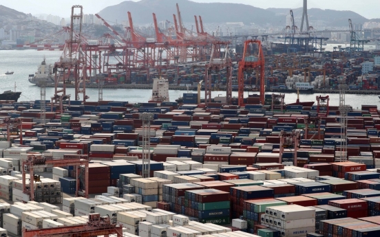 S. Korea's export growth to drop to 0% range in 2023: poll