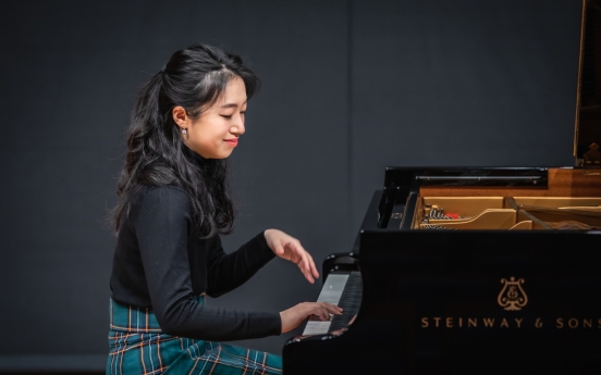 Pianist Kim Su Yeon to present painting-like music