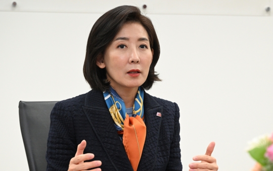 [Herald Interview] 'For unhappy Koreans, starting families is difficult task'