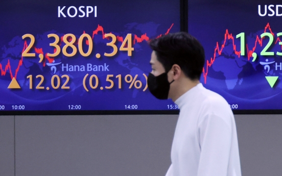 Seoul shares up on foreign buying, Samsung rise