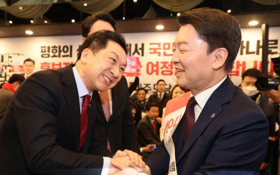 [From the Scene] ‘Ahn would get Yoon impeached’: In ruling party chair race, campaign speech goes awry