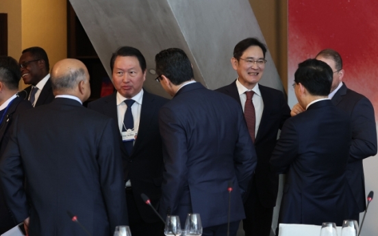 Korean business tycoons to accompany Yoon on Japan trip