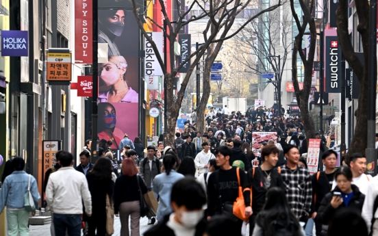 [Weekender] Foreign tourists flock back to Myeong-dong