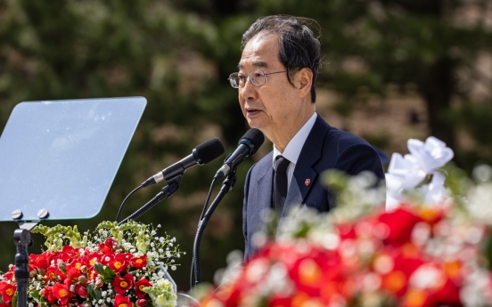 Yoon address remembers victims of April 3 massacre in Jeju