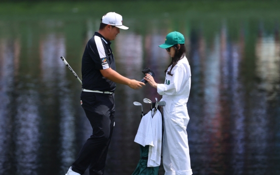 To avoid Masters curse, S. Korean Im Sung-jae takes leisurely stroll at Par 3 Contest