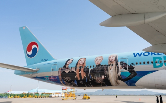 Korean Air unveils Blackpink aircraft endorsing Busan's expo bid