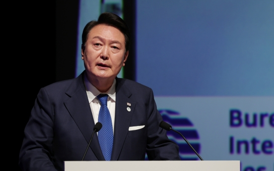 Yoon presents Korea's vision for Busan as expo race heats up in Paris