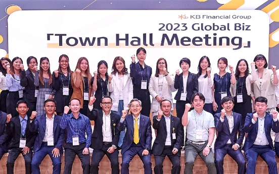 KB holds town hall meeting for foreign employees