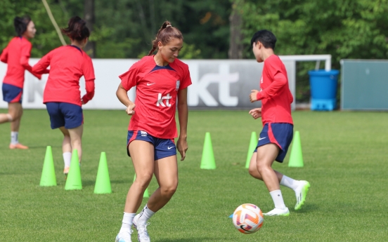 Half-Korean teenager Casey Phair named to S. Korean Women's World Cup team