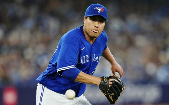 Blue Jays' Ryu Hyun-jin goes 5 solid innings in no-decision vs. Rockies