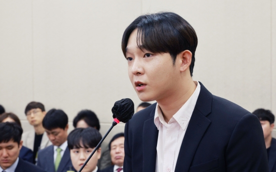 K-pop singer calls for efforts to eradicate drugs at audit