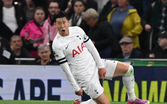 Son Heung-min scores 7th goal of Premier League season, puts Spurs back on top