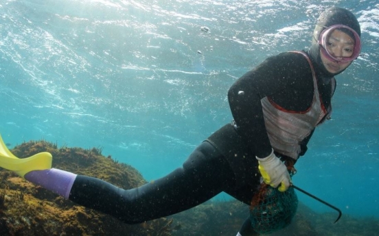 Jeju female divers 'haenyeo' listed as FAO agricultural heritage system