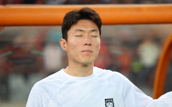 Klinsmann stands by S. Korean intl. Hwang Ui-jo amid police probe on filming accusation