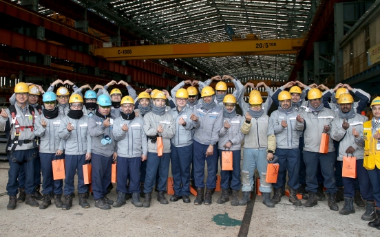 [Photo News] Warmth for foreign workers