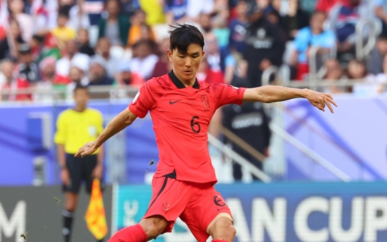 S. Korean midfielder considers pressure to win 'privilege'