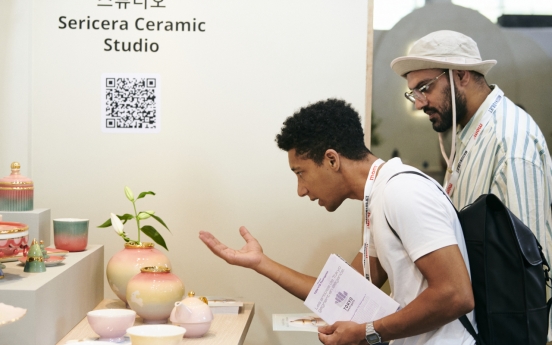 Ceramic foundation seeks participants for Paris show