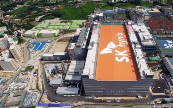 SK hynix foreign ownership peaks…Will share prices soar?