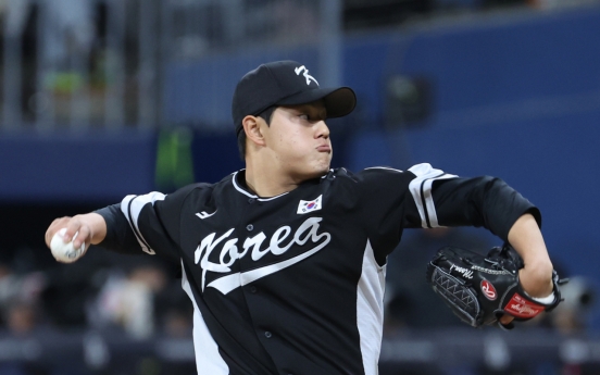 S. Korean pitcher Moon Dong-ju flashes electric yet wild stuff in exhibition vs. Padres