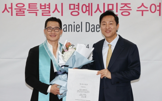 Actor Daniel Dae Kim made honorary citizen of Seoul
