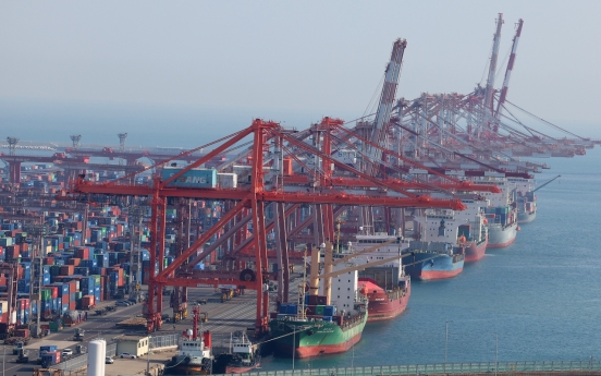S. Korean exports grow rapidly amid lagging domestic recovery: KDI