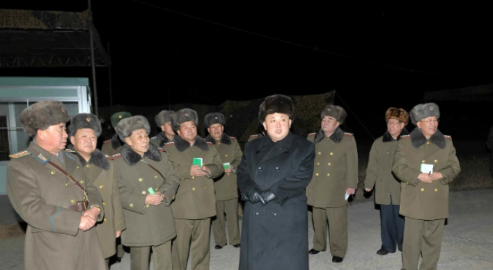 N. Korea leader guides night exercise of paratroopers