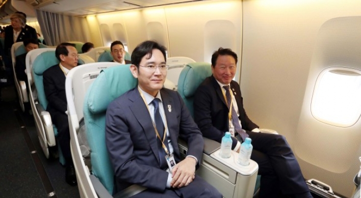 Chaebol chiefs head to Pyongyang with lips sealed about business in the North