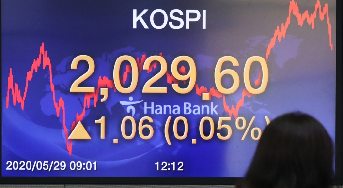 Seoul stocks end higher on finance minister's FX intervention comments