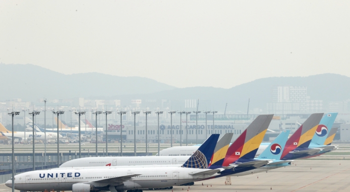 Airlines to levy no fuel surcharges on intl. routes in Oct.
