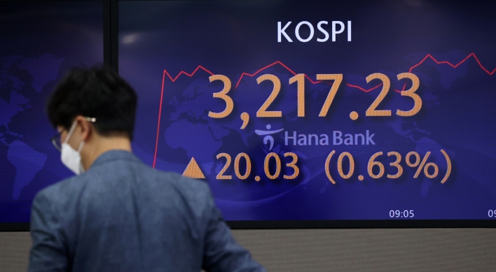 Seoul stocks open higher on strong bio, chemical shares