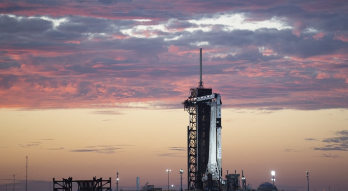 [Photo News] SpaceX preparing for Halloween launch of Crew-3