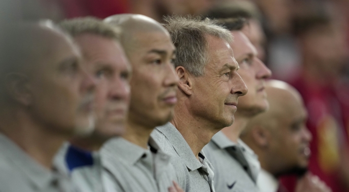 Another uninspiring performance keeps Klinsmann winless as S. Korea coach