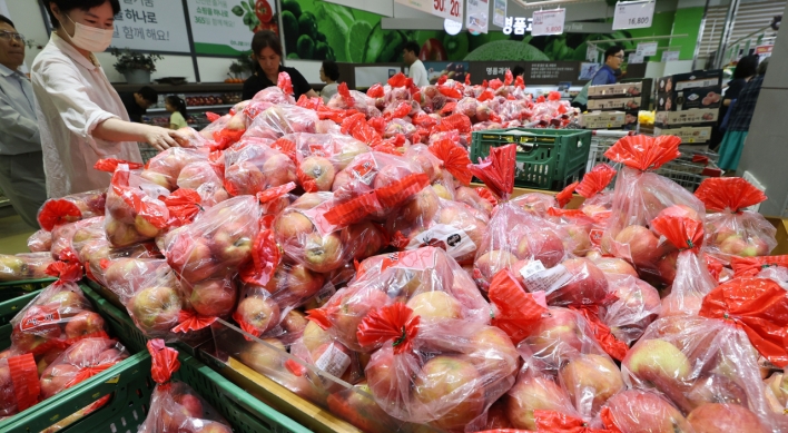 Golden apples: Why fruit prices are national issue in early autumn