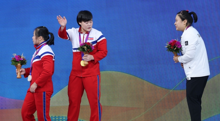 N. Korea dominates in weightlifting in return to int'l sports competition