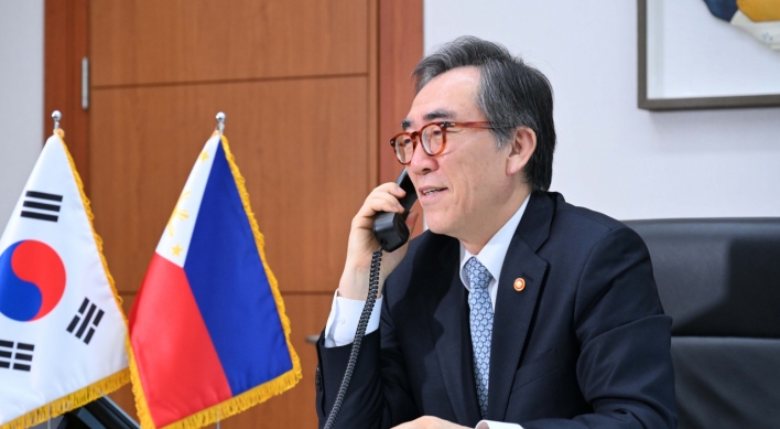 S. Korean, Philippine FMs discuss stronger ties in phone talks